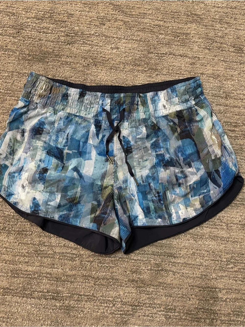 Lululemon Choose a Side Reversible Shorts